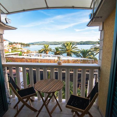 City Center Apartments Tivat Luaran gambar