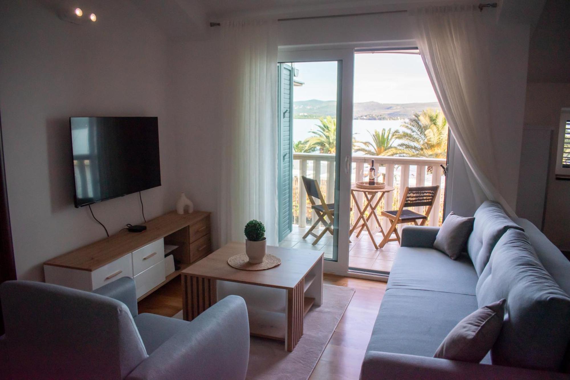 City Center Apartments Tivat Luaran gambar