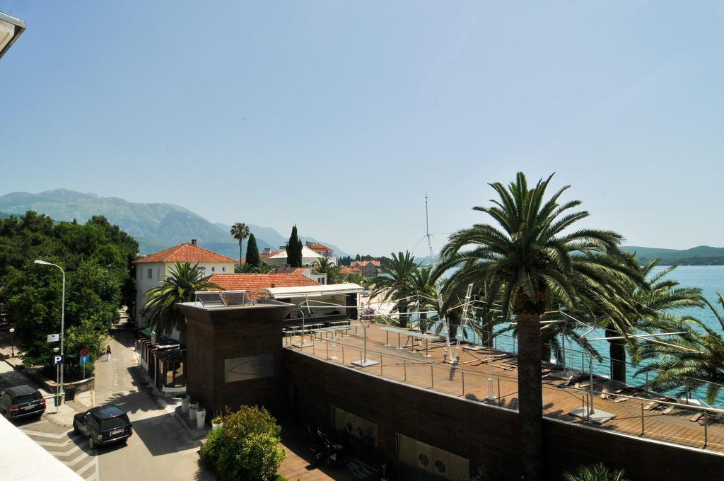City Center Apartments Tivat Luaran gambar